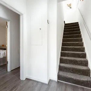 Stepney Beds To 24 , Londyn Wielka Brytania